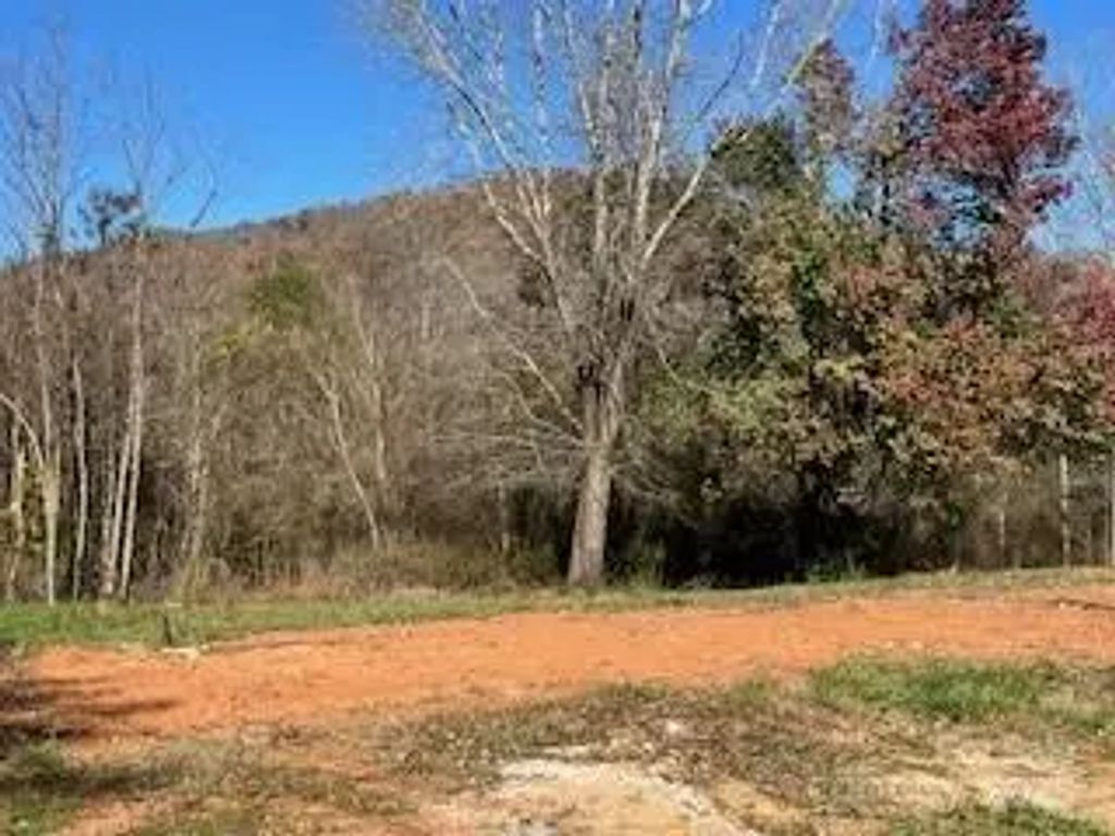 418 Owl Hollow Road, Marion