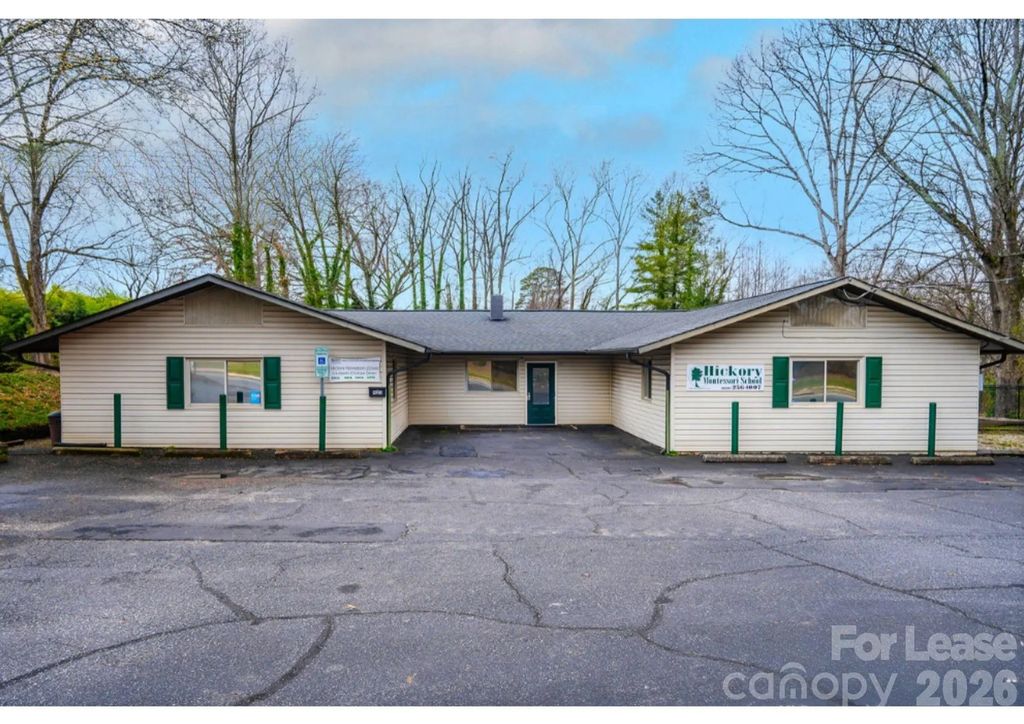 925 Ne 5th Street Ne 15, Hickory