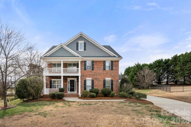 1416 Shade Tree Court, Matthews