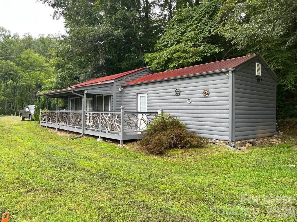1961 Cane Creek Road, Fletcher