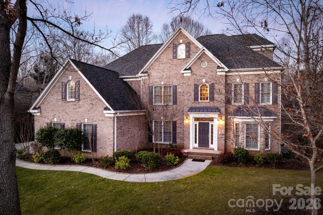 1237 Waynewood Drive, Waxhaw