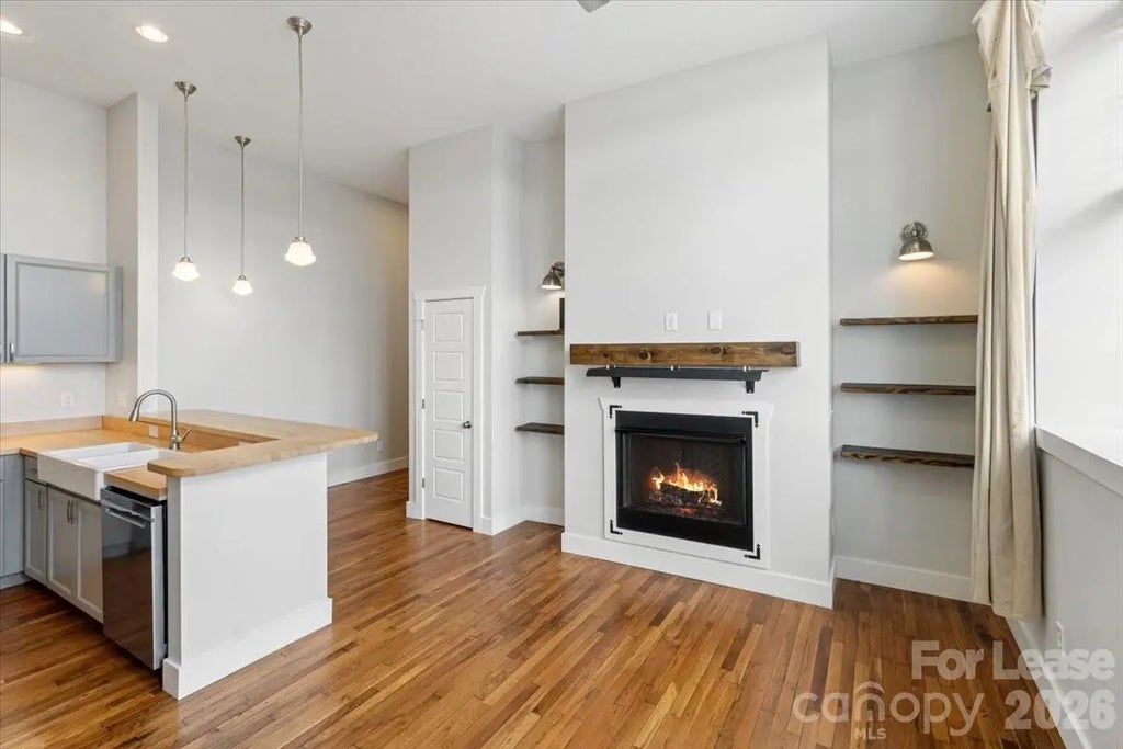 756 Bailey Street, Mars Hill