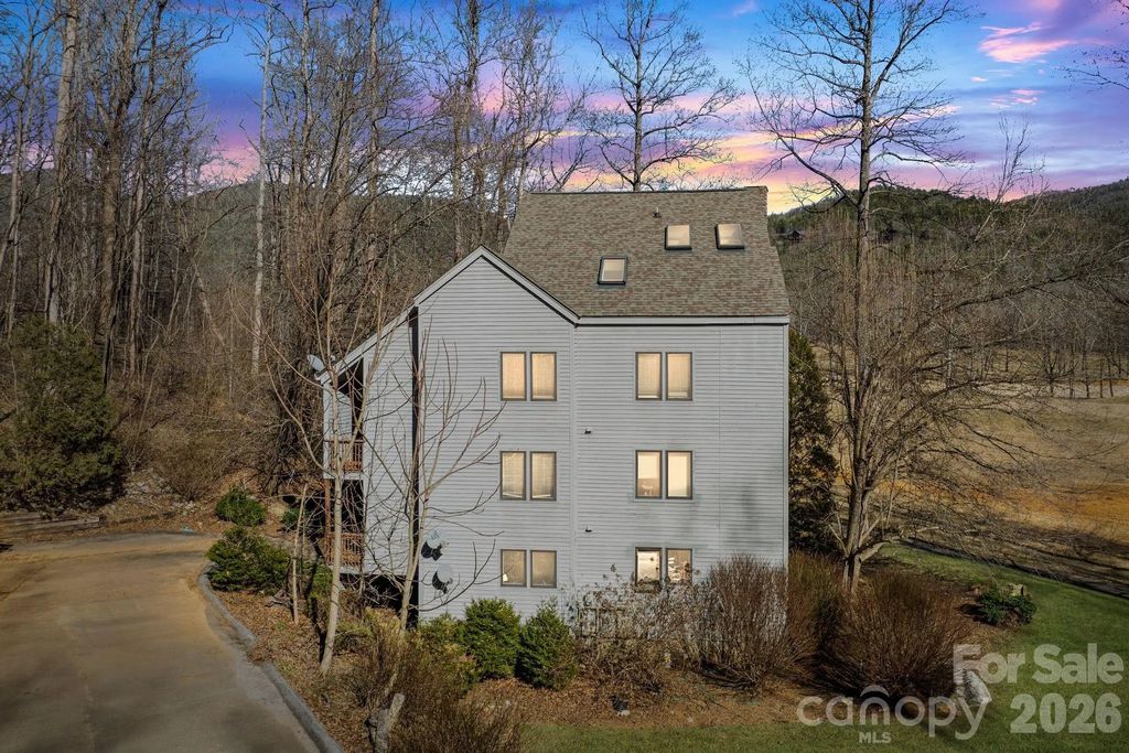 299 Blue Ridge Drive S 1, Marion