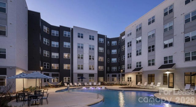 8424 N Tryon Street B2, Charlotte