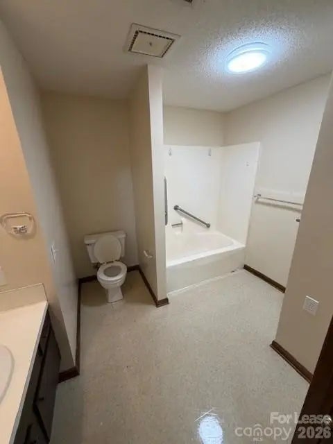 607 Legion Road, Lenoir