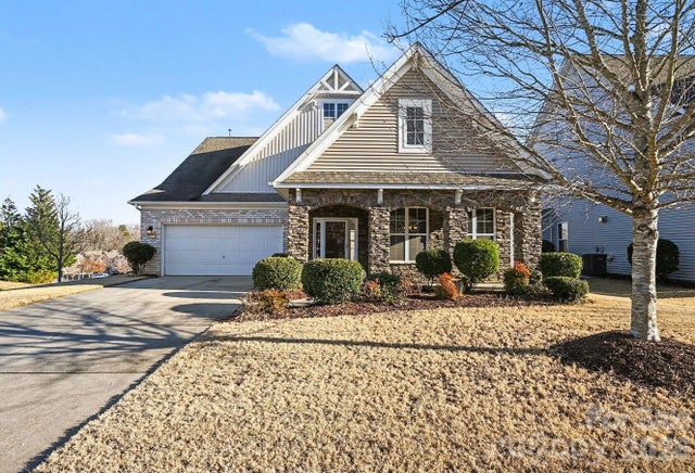 10974 Aspen Ridge Lane Nw, Concord