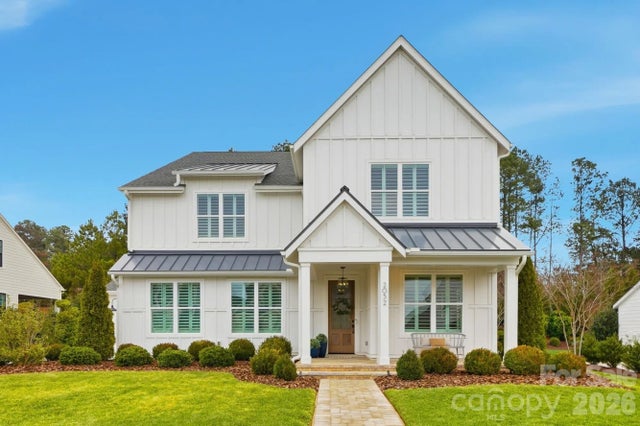 2052 Thatcher Way, Fort Mill