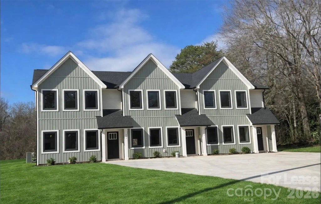 800 28th Street Sw, Hickory