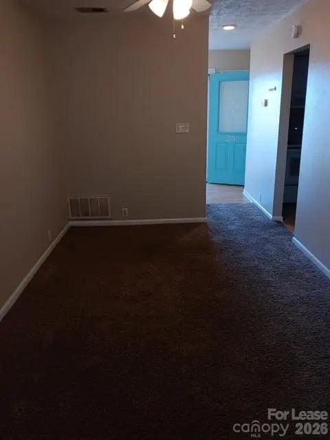 1050 21st Avenue Nw 20, Hickory