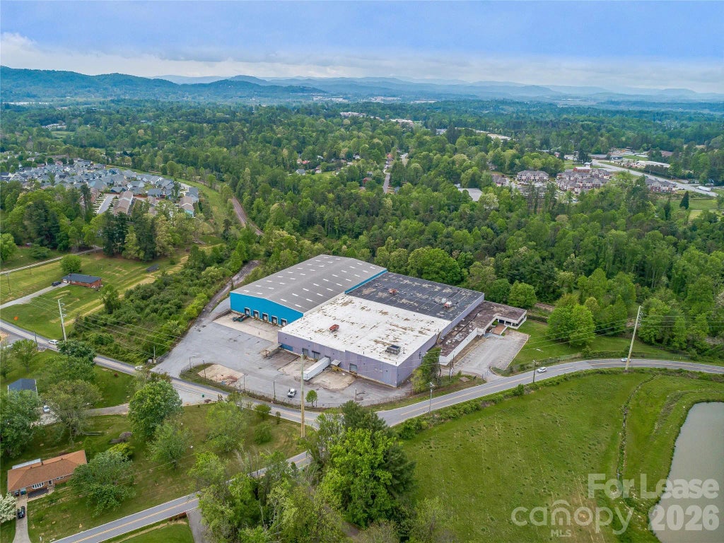 90 Christ School Road, Arden