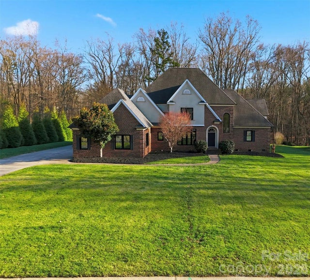 3903 Mourning Dove Drive, Matthews