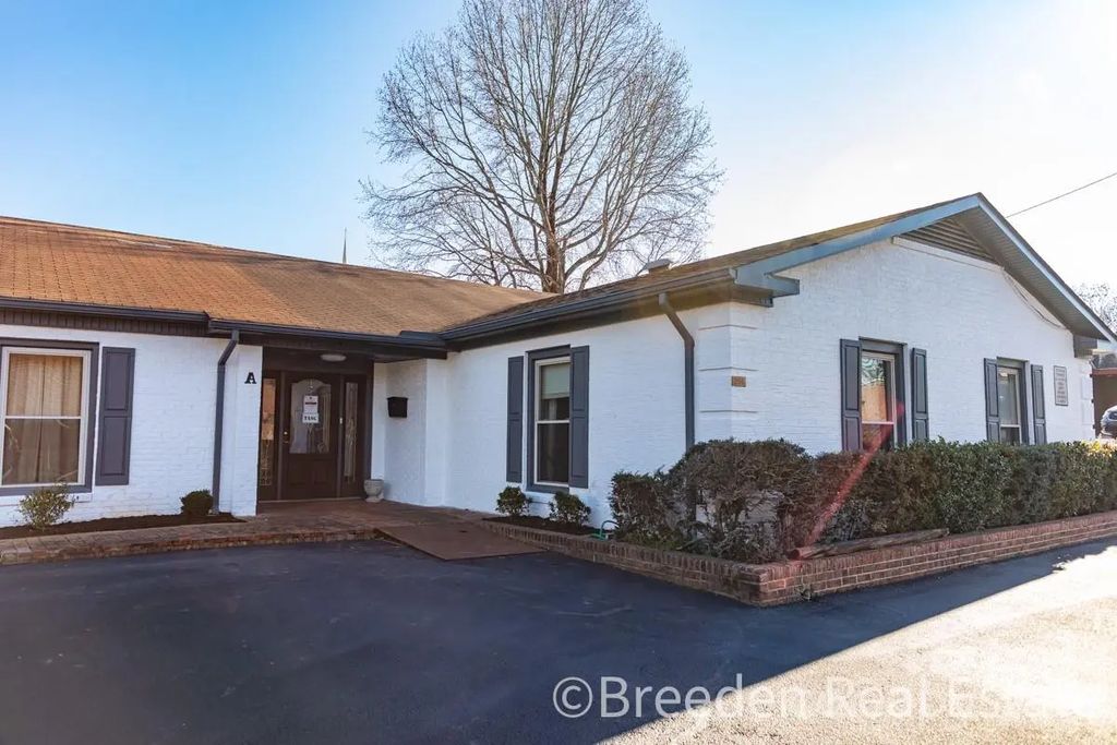 204 E Mcdowell Street A, Morganton