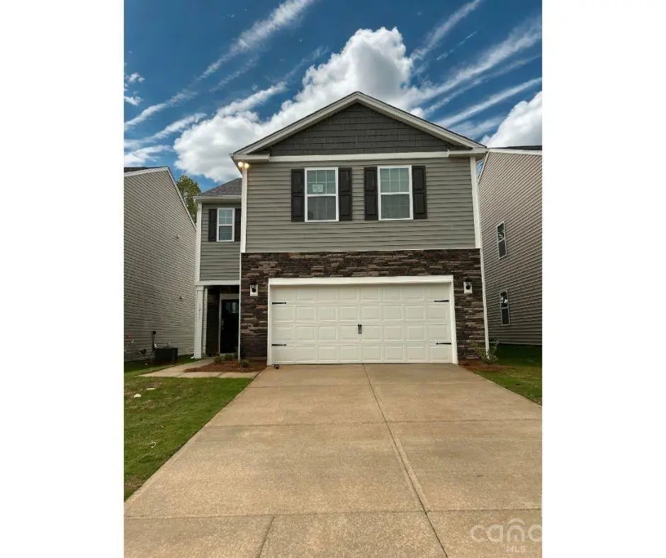 1215 37th Avenue Lane Ne, Hickory