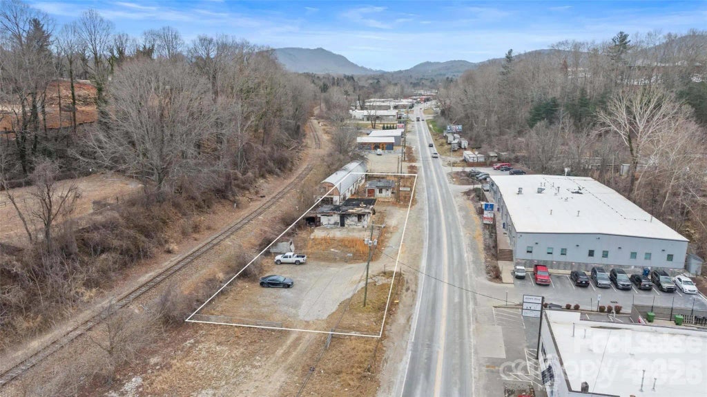 58 Sweeten Creek Road, Asheville