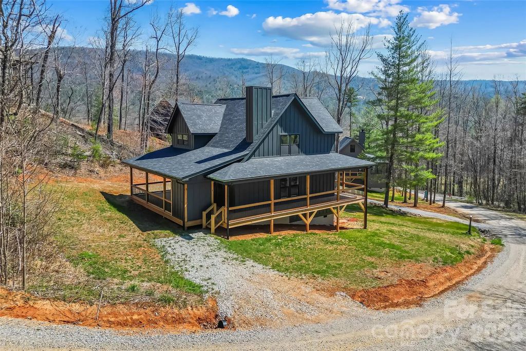 189 Clinchfield Gap Road, Marion