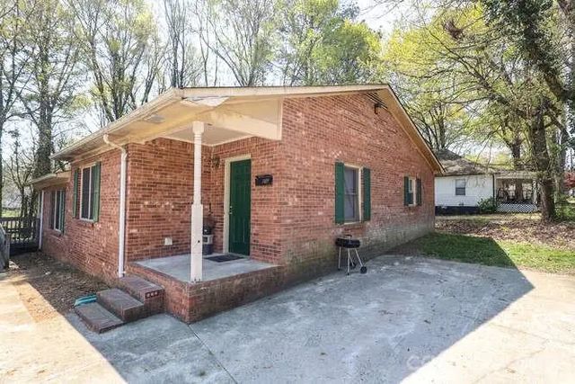 1401 W Mauney Avenue, Gastonia