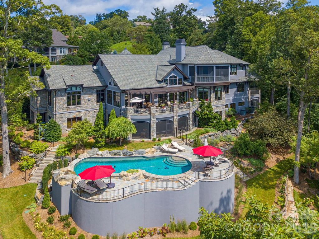 633 Altamont View, Asheville