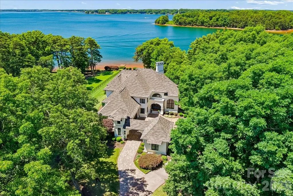 15503 Fishermans Rest Court, Cornelius