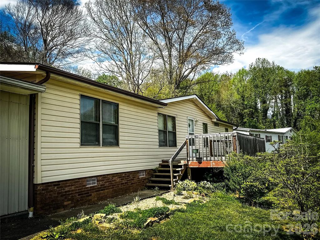 6 Lake Eden Circle, Black Mountain