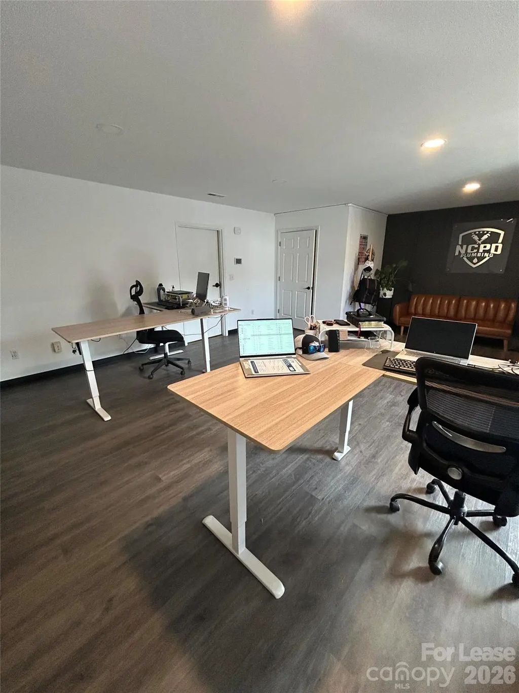 1 Business Park Circle, Arden