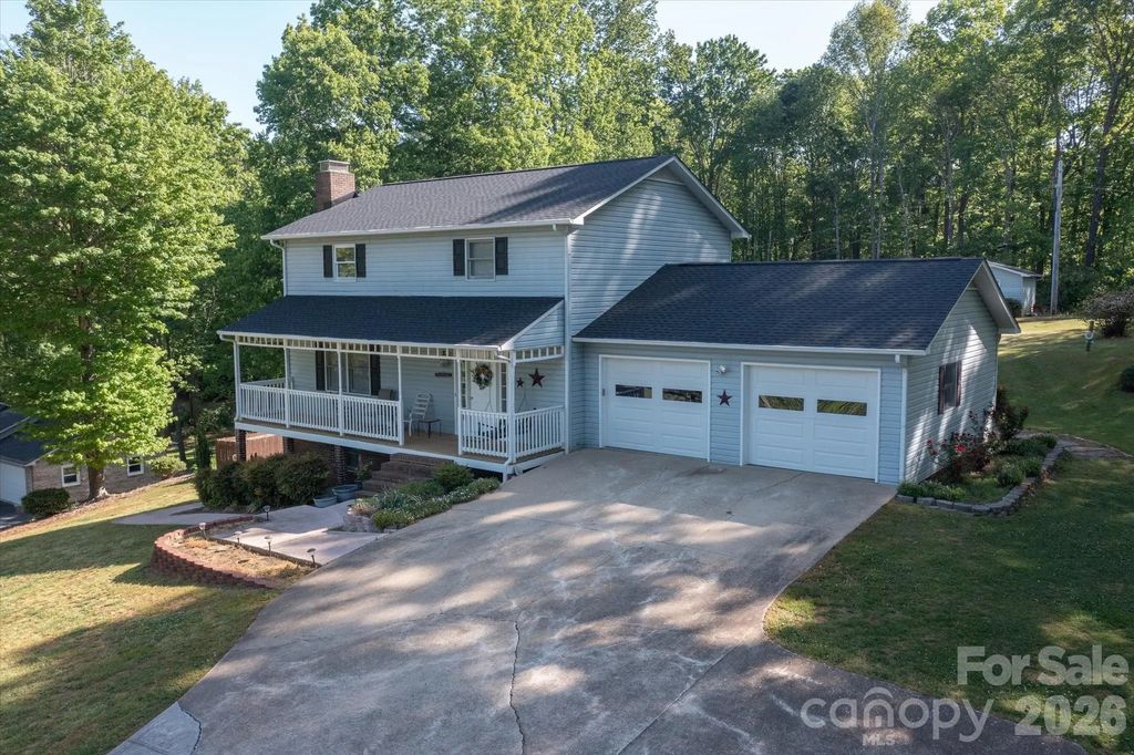 295 Cobblestone Drive, Marion