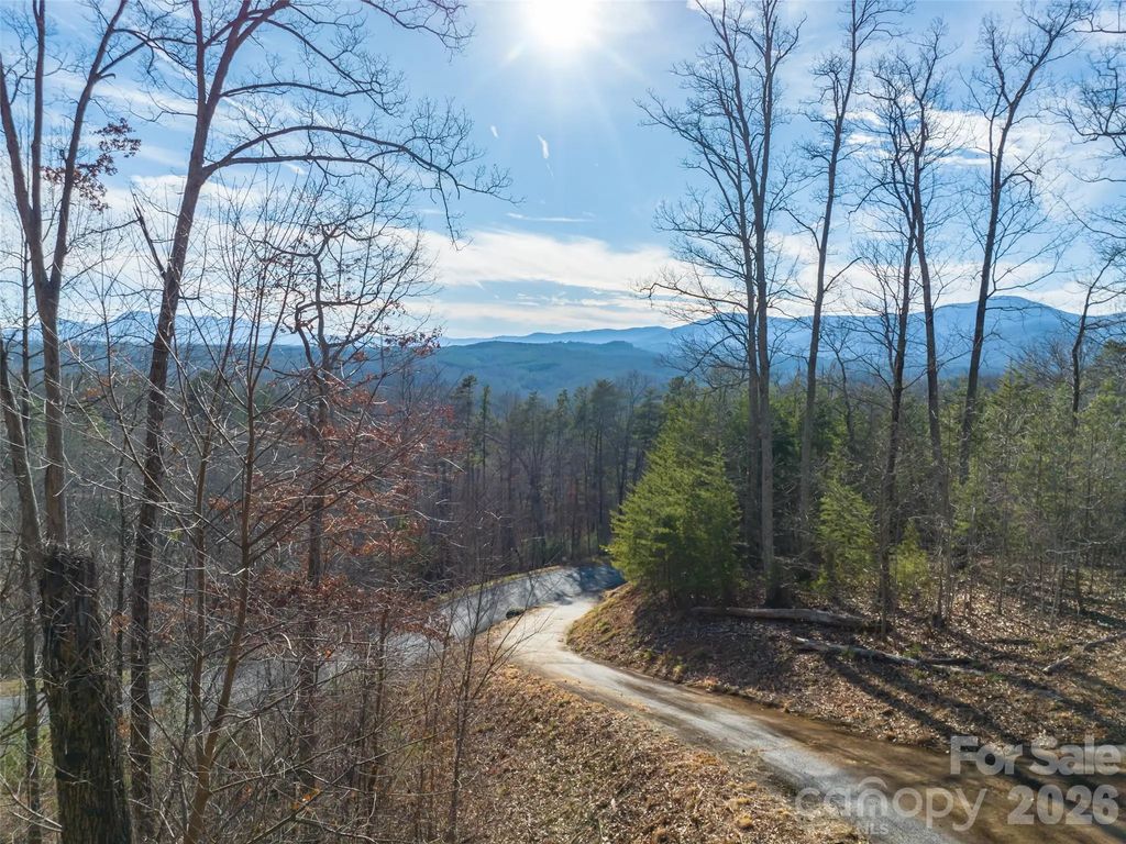 223 Rock Ledge Drive, Lake Lure