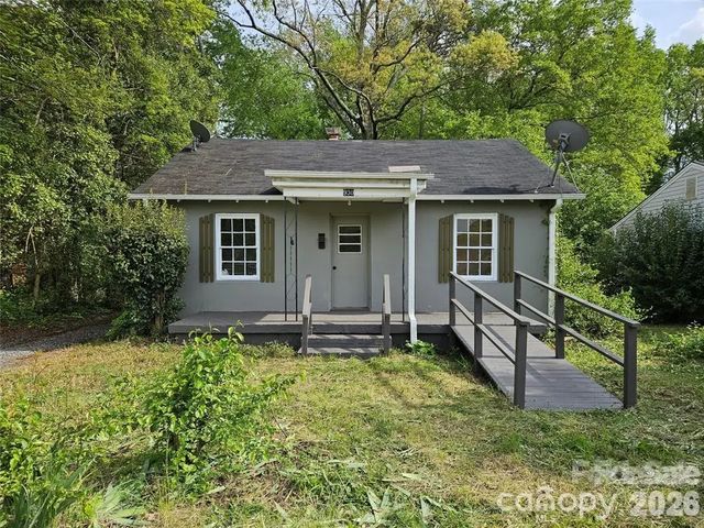 930 S Miller Street, Gastonia