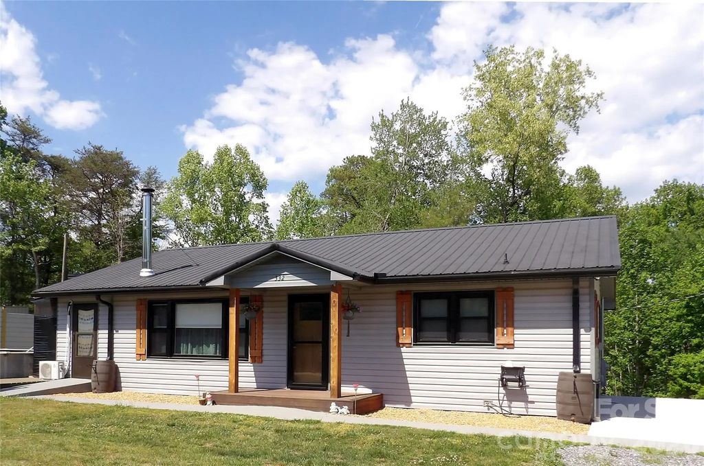 332 Epley Drive, Marion