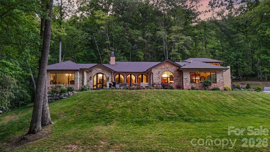 959 & 957 Dave Whitaker Road, Horse Shoe