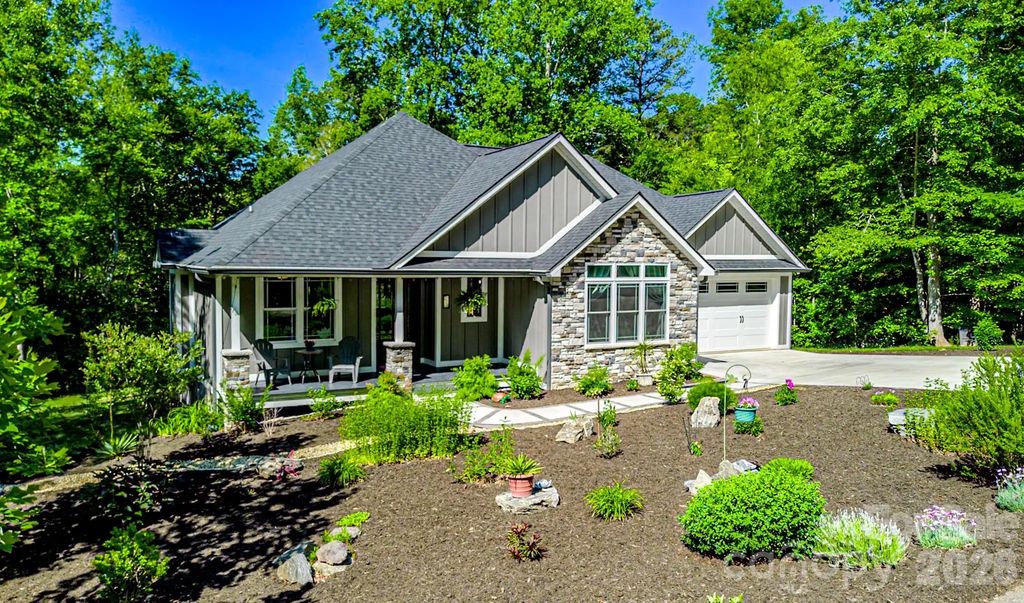278 Hunters Trace, Rutherfordton