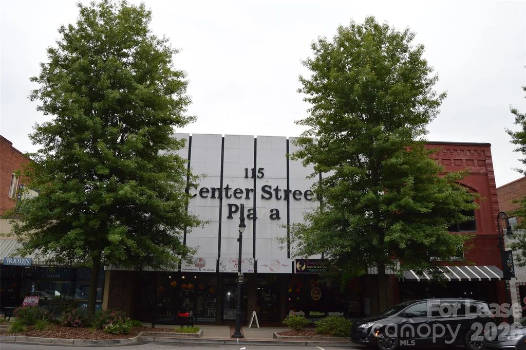 111 S Center Street 105, Statesville