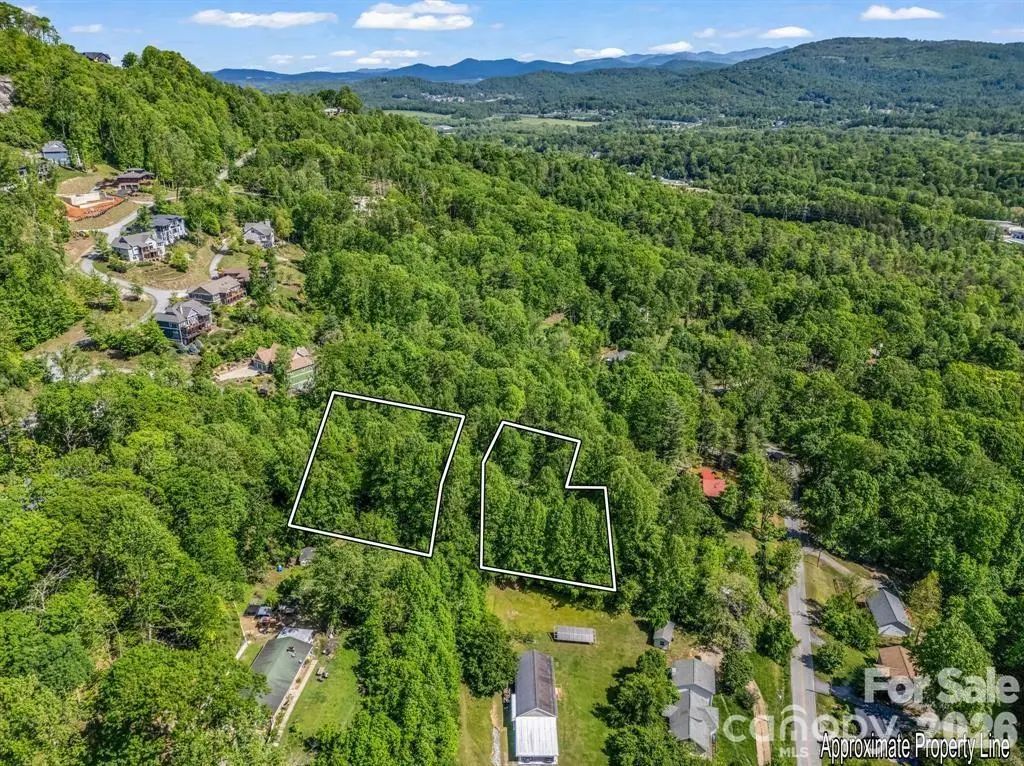 88 Hamilton Acres Drive, Hendersonville