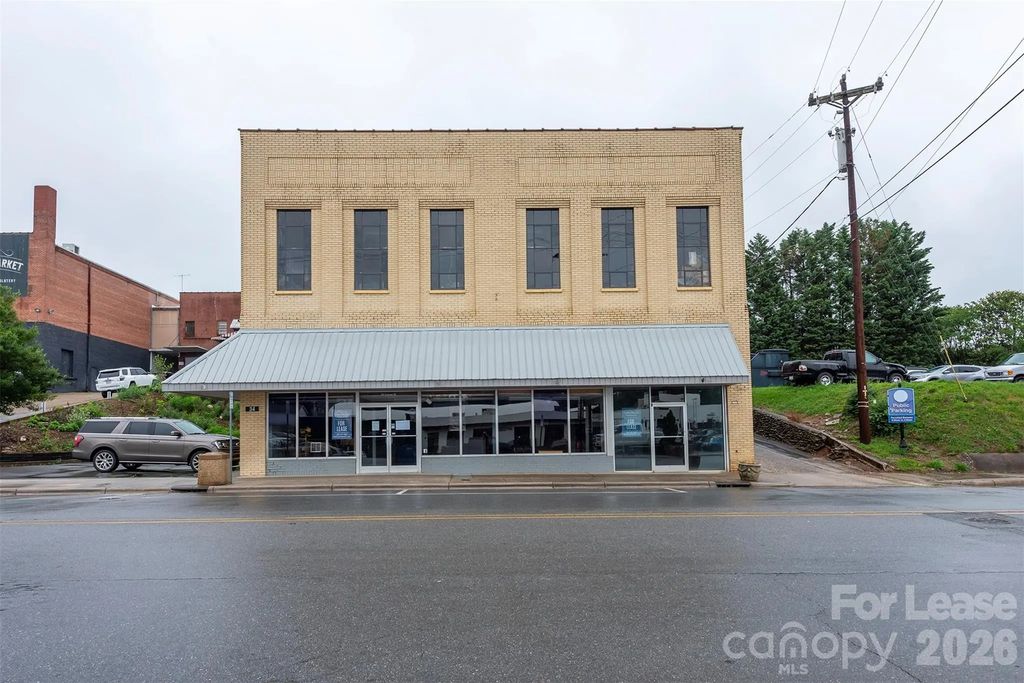 34 N Logan Street, Marion