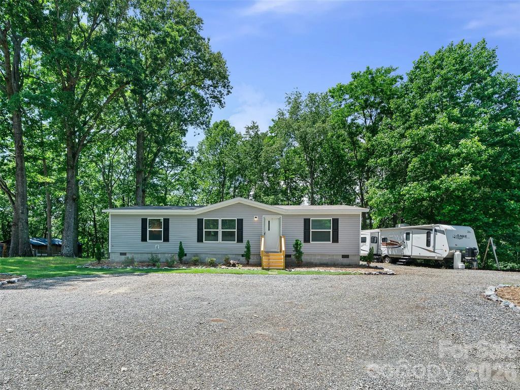 151 Mourning Dove Drive, Marion