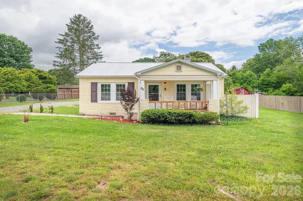 50 Hutchins Road, Black Mountain