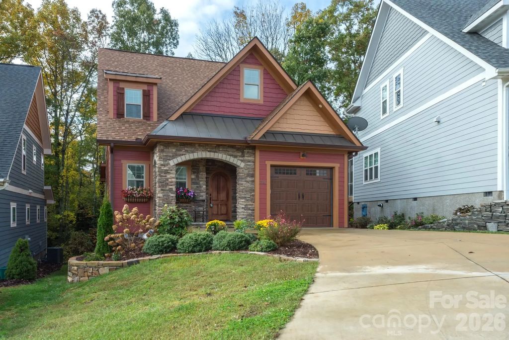 39 Tudor Way, Black Mountain