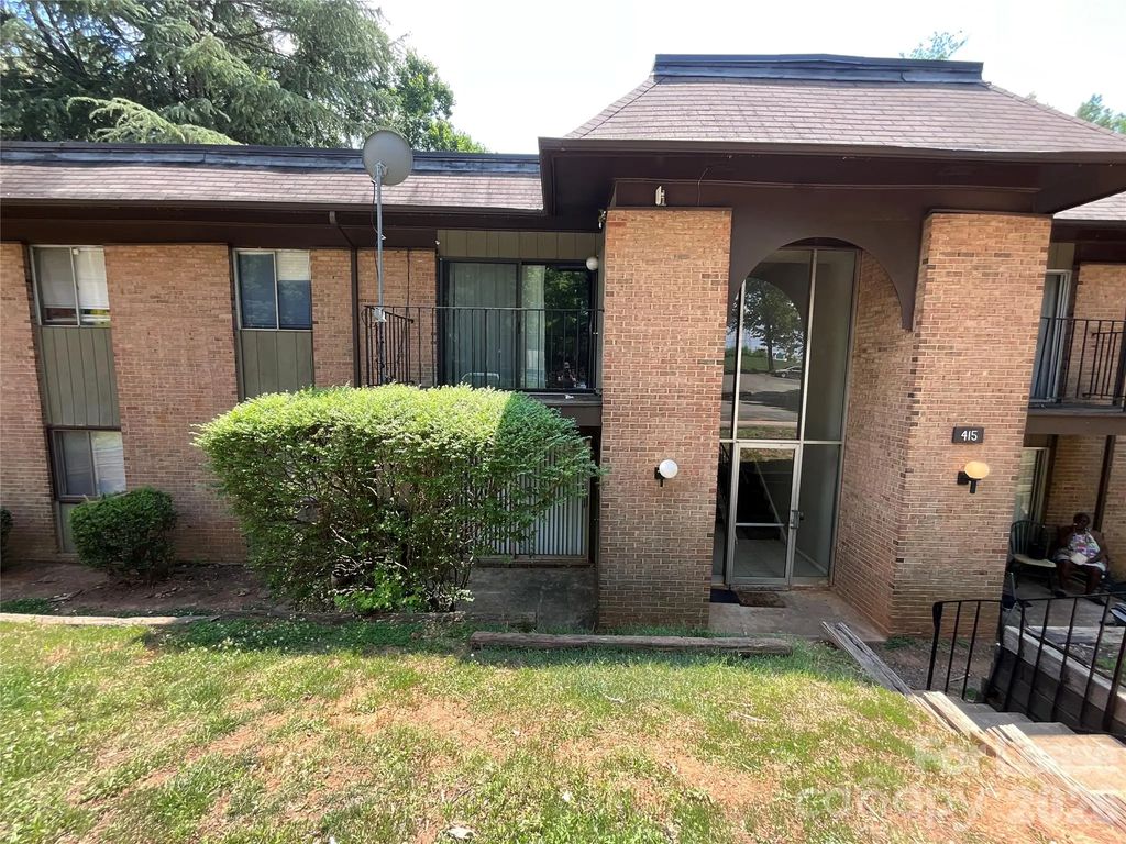 415 Orchard Trace Lane 2, Charlotte