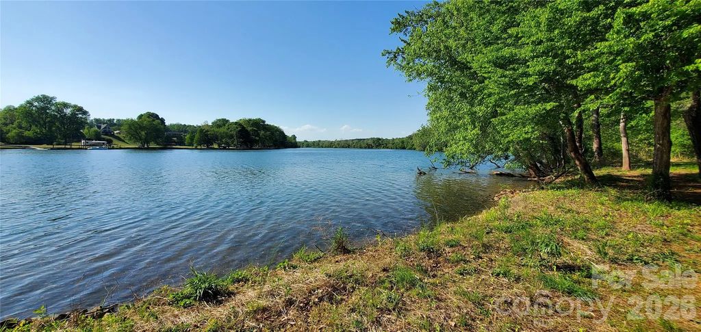 795 Elk Shoals Church Loop, Stony Point