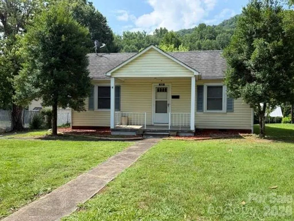620 Rutherford Road, Marion