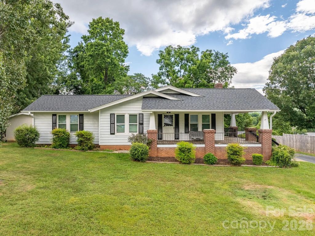 46 Gilkey Street, Marion