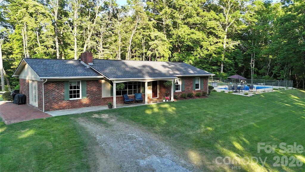552 Coxes Creek Church Road, Marion