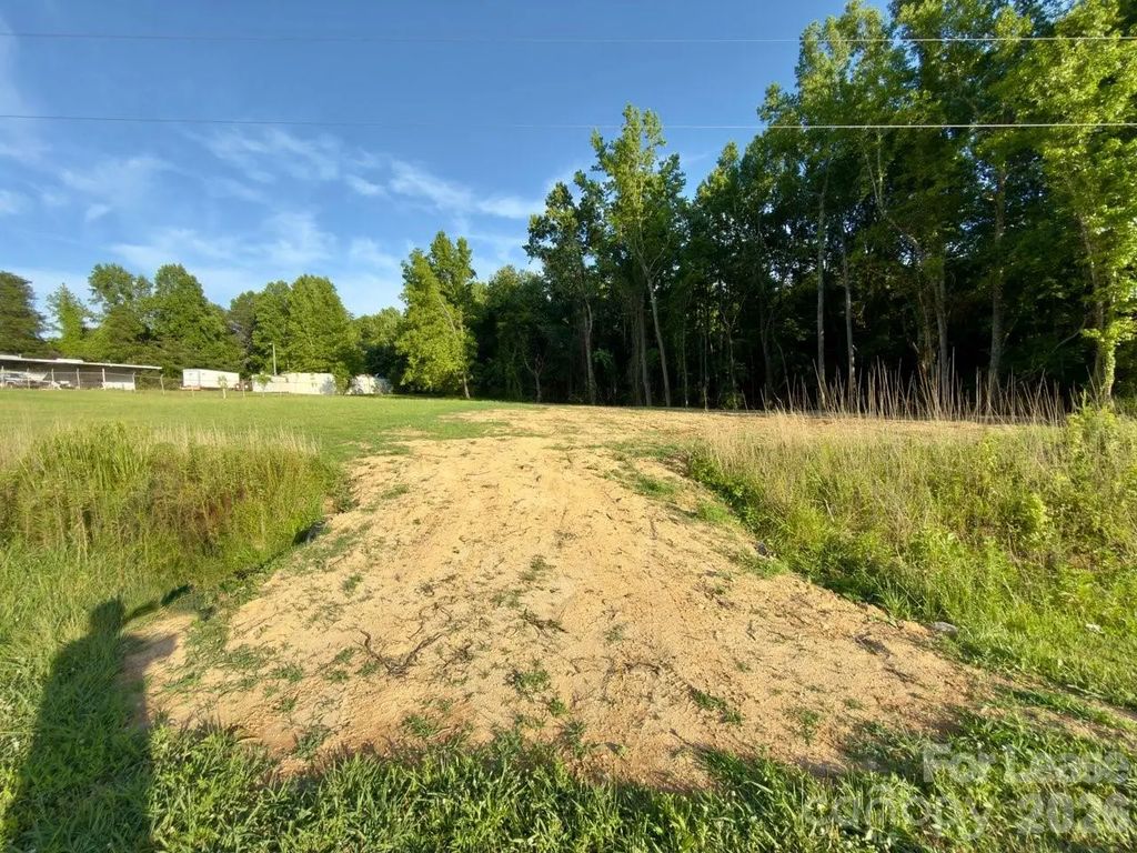 000 Shelby Highway, Cherryville