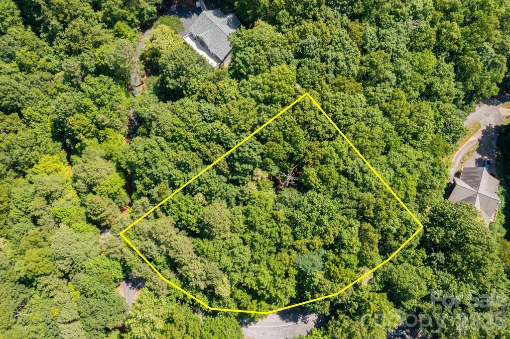 50 Cedar Drive, Mills River