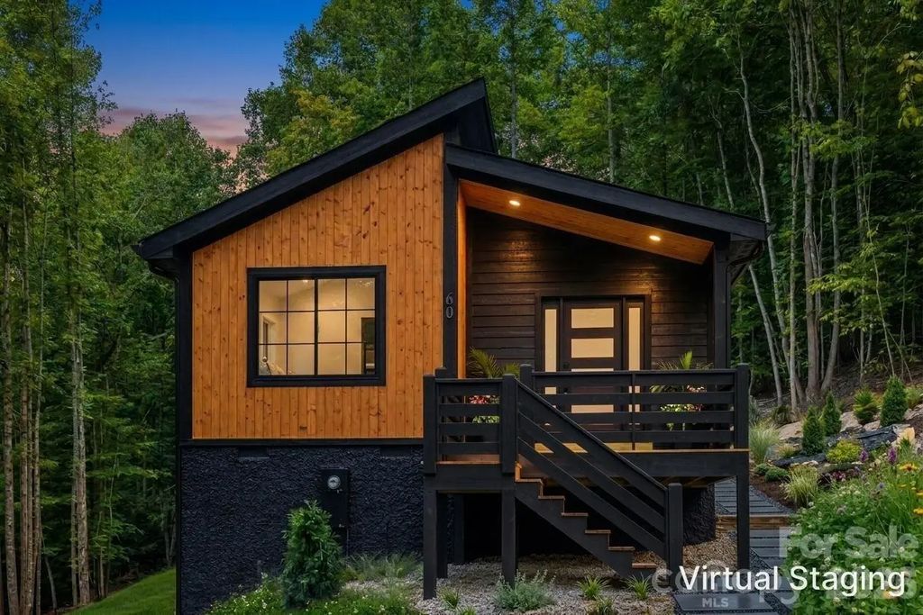 60 Catatoga Trail, Marion