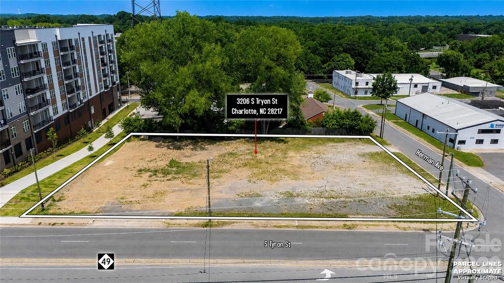 3206 S Tryon Street, Charlotte