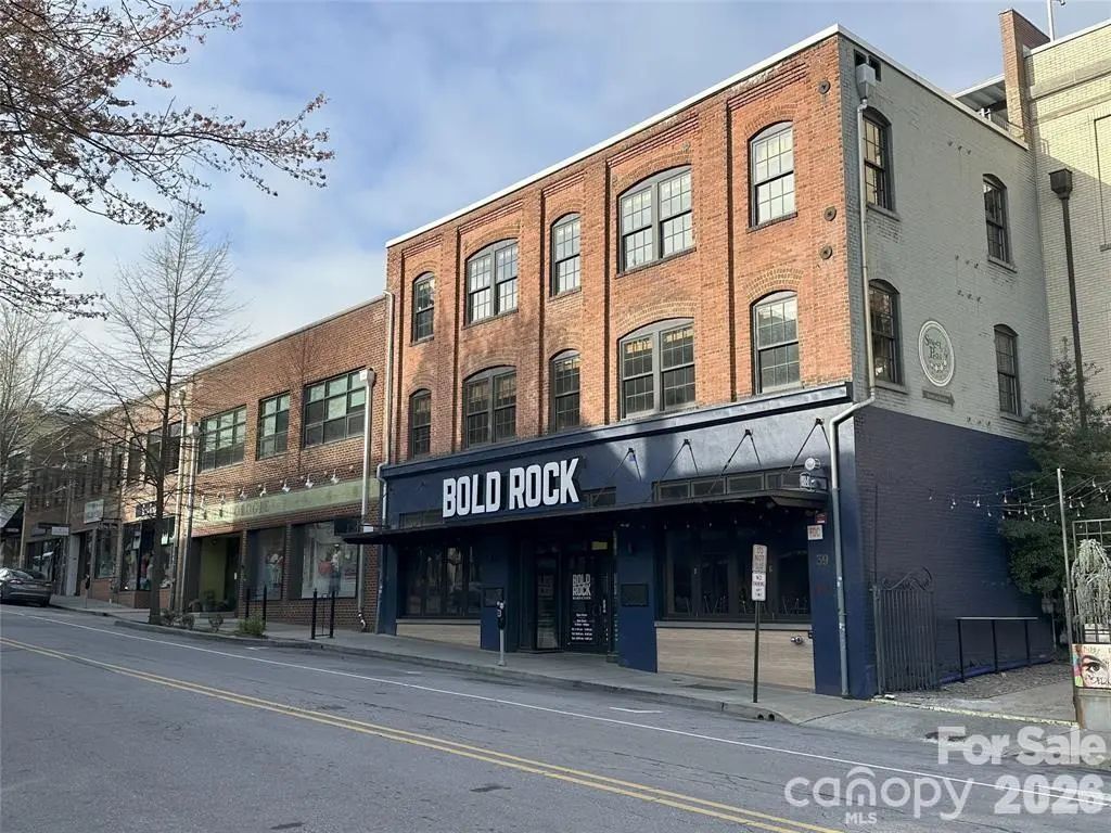 39 Lexington Avenue N, Asheville
