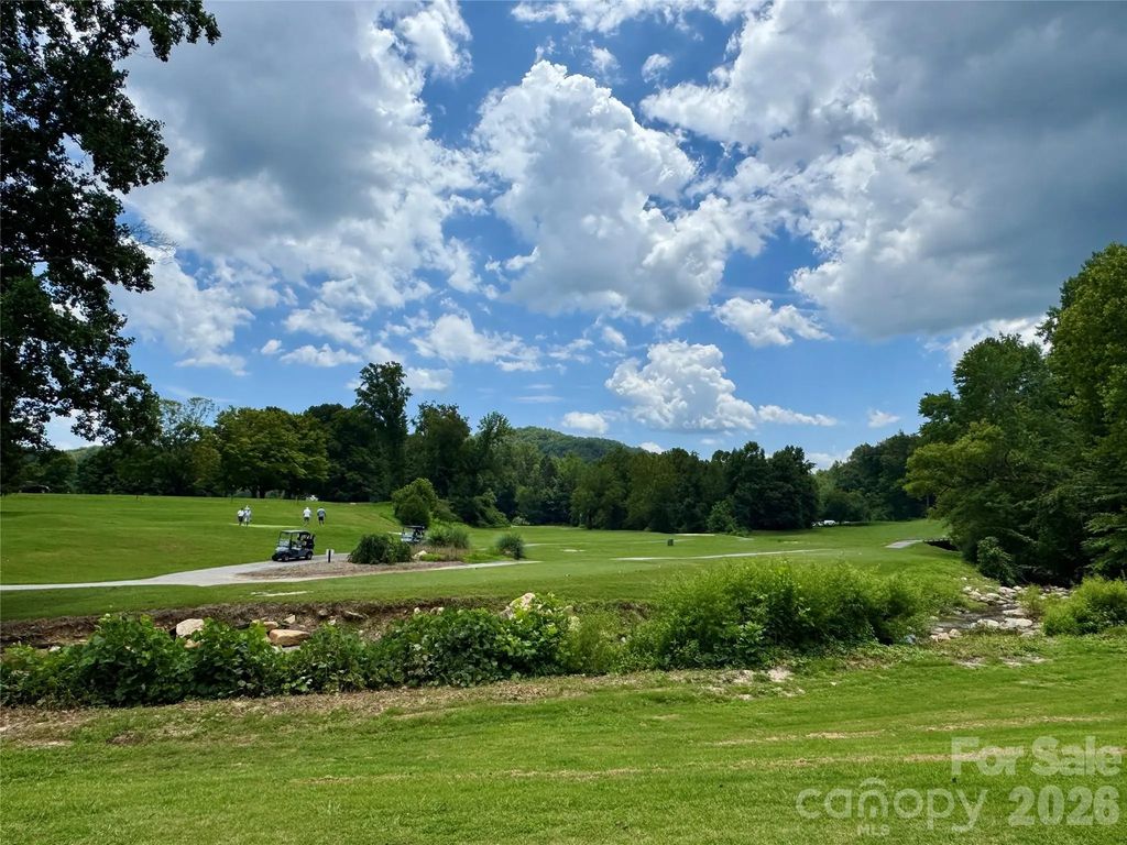 307 Fairway Drive, Lake Lure