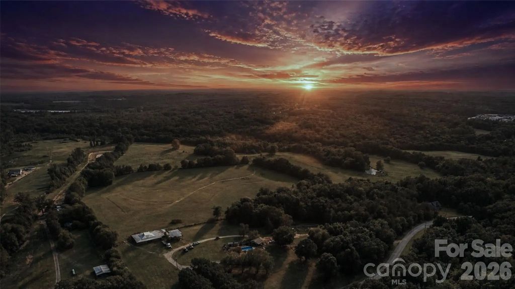 3400 Biggers Road, Concord