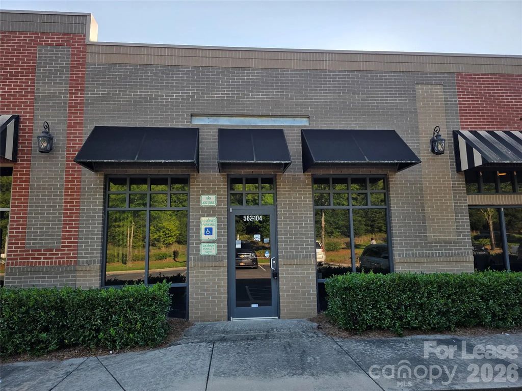 562 Valley Road, Mocksville