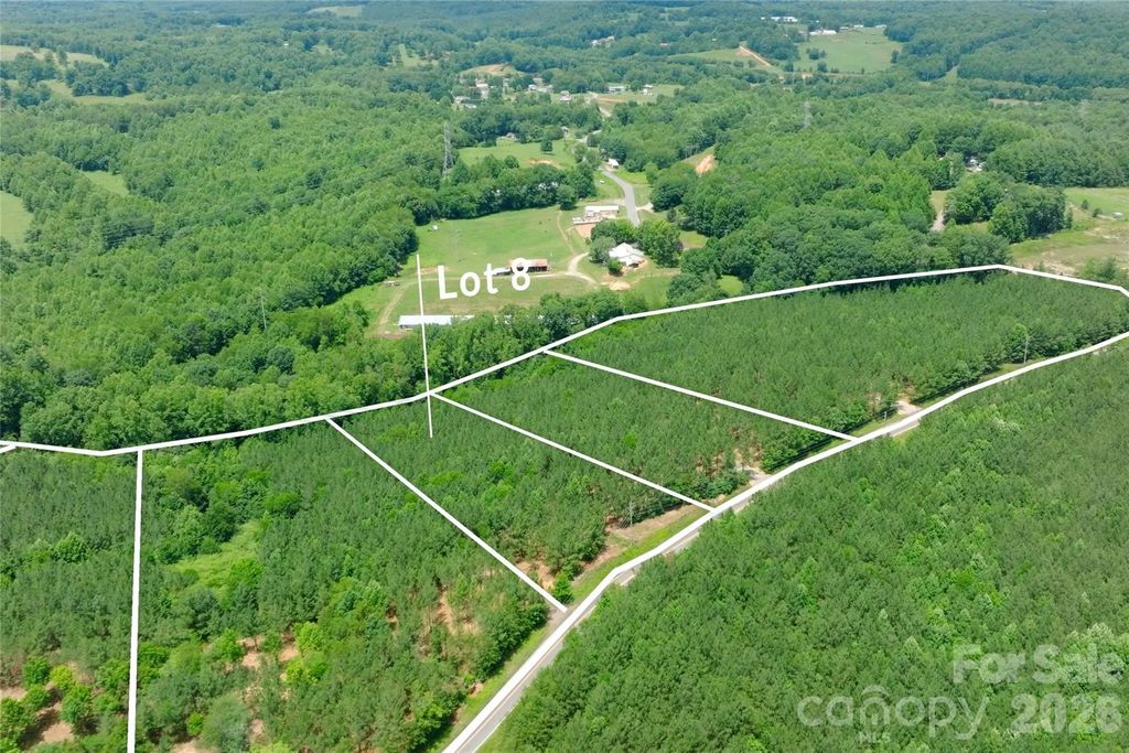 8 Morrison Road, Morganton